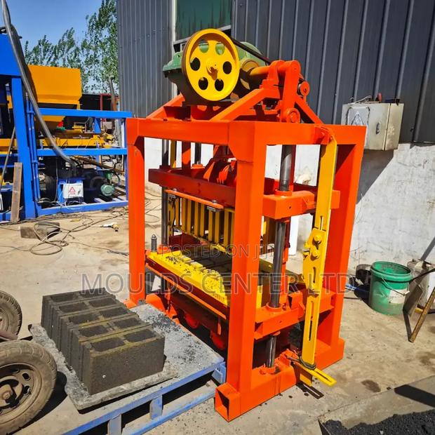 Hollow Block Machine - thumbnail 4