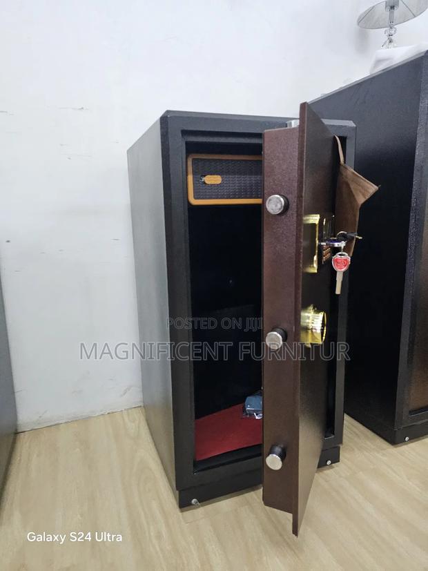 Safe Boxes Quo Fireproof Tm-032 - thumbnail 2