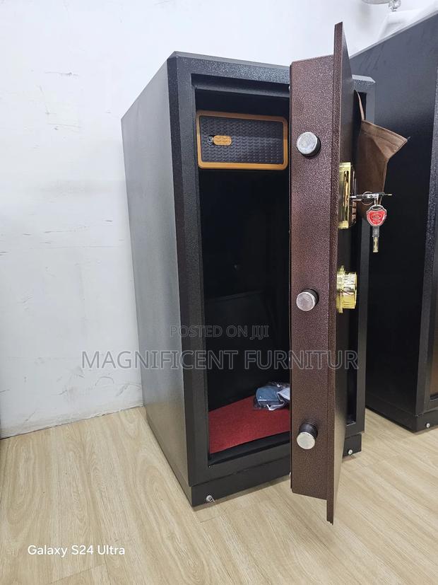 Safe Boxes Quo Fireproof Tm-032 - thumbnail 4