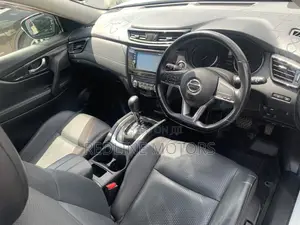 Nissan X-Trail 2.0 Hybrid FWD 2018 White