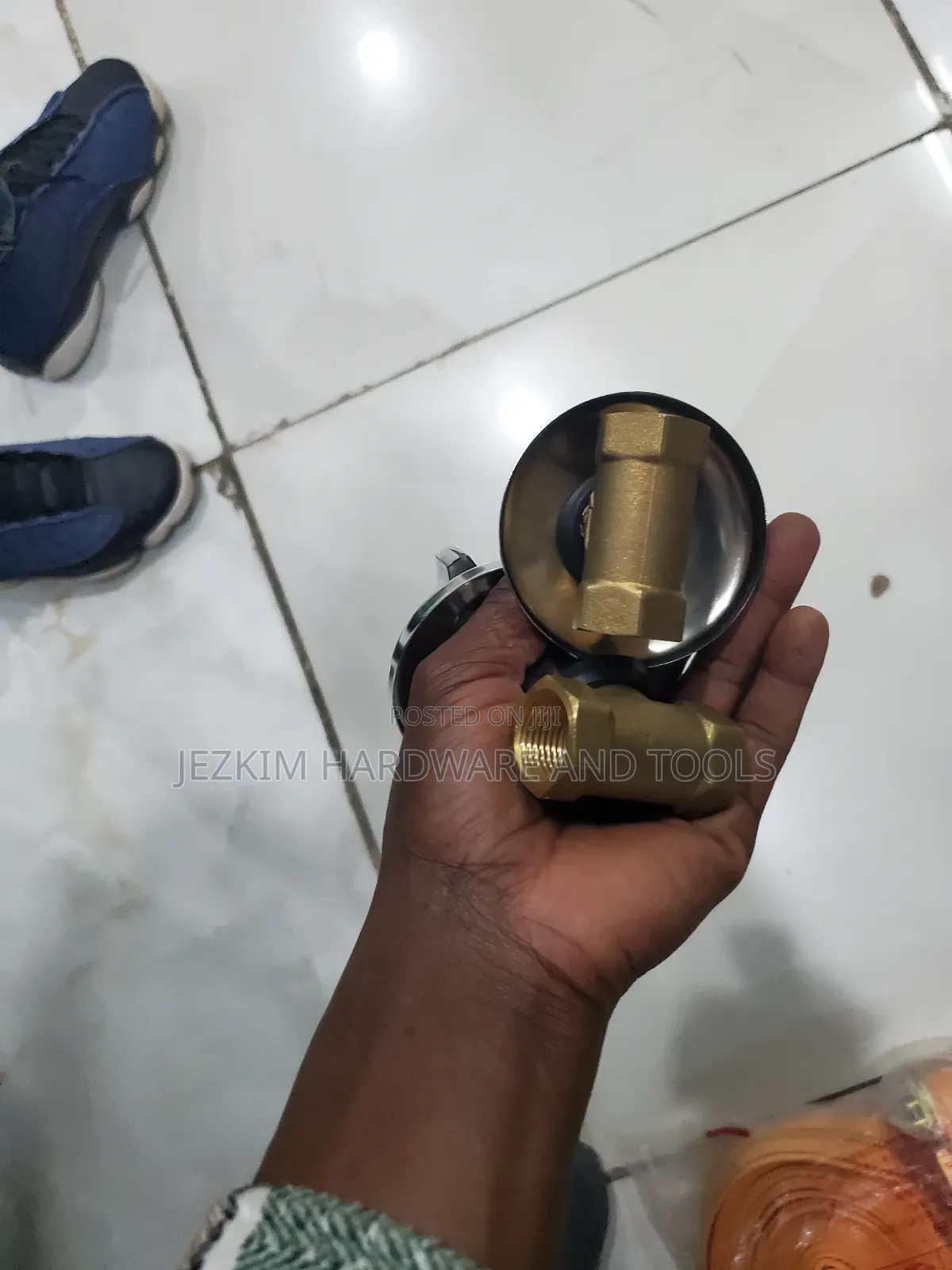 Concealed Stop Corck 