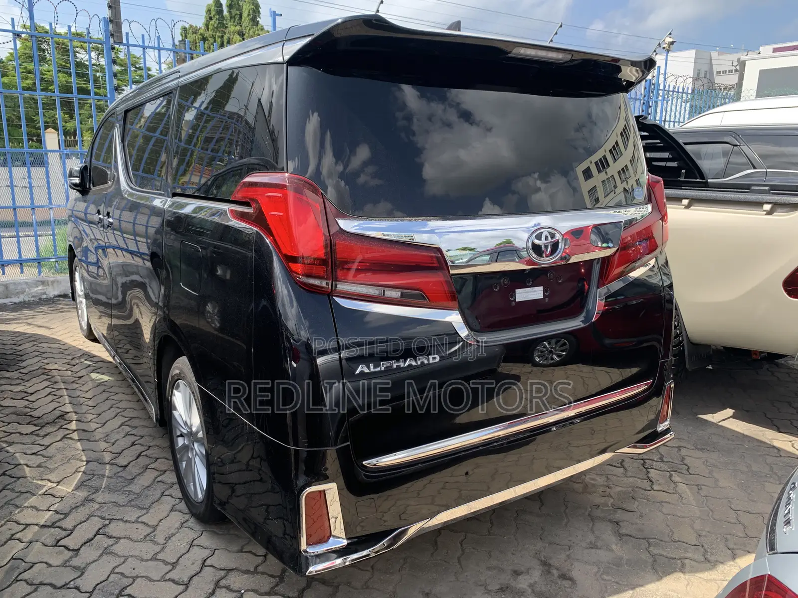Toyota Alphard 2.5 Petrol AWD 2018 Black