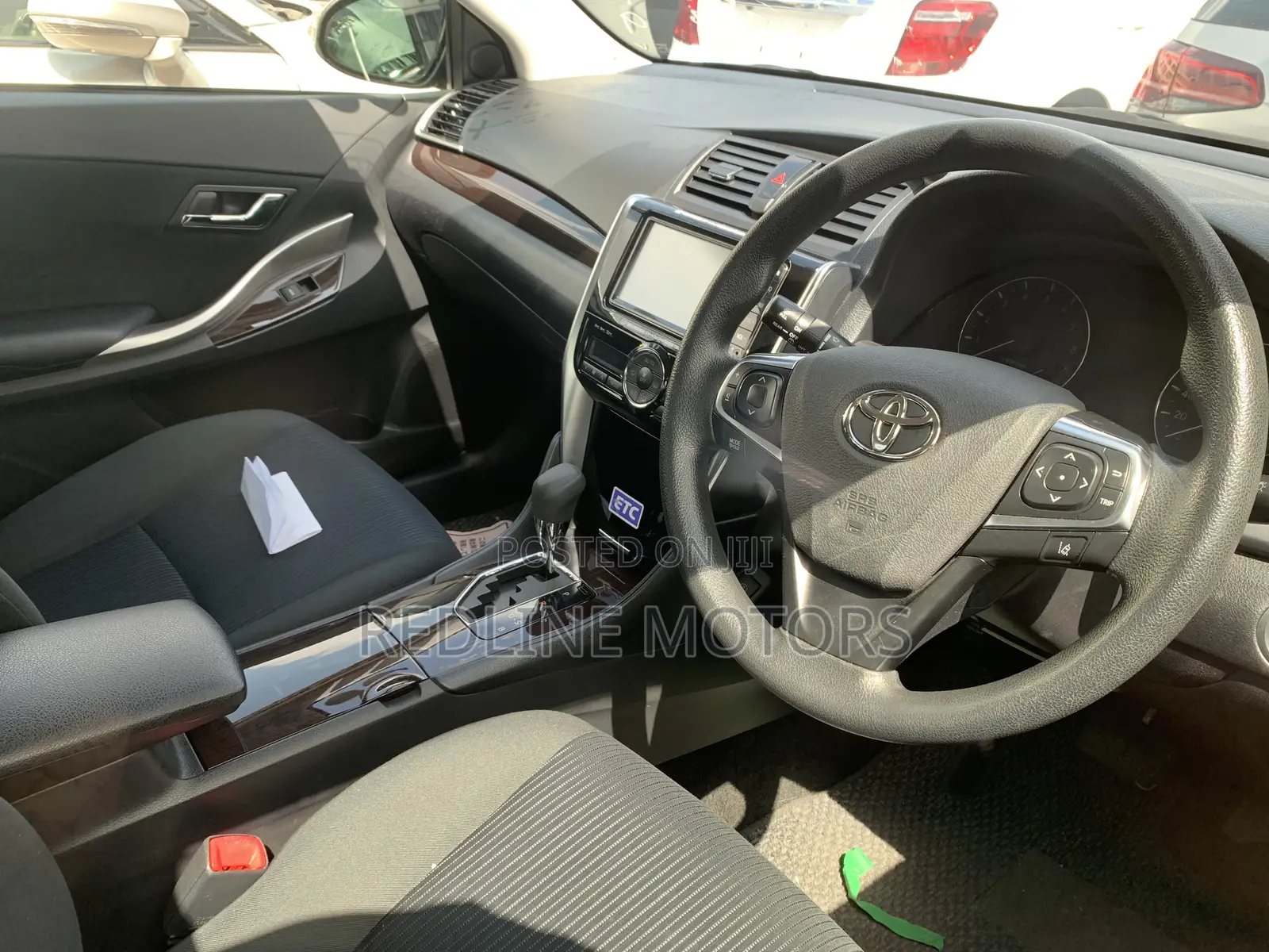 Toyota Premio 1.8 FWD 2018 Red