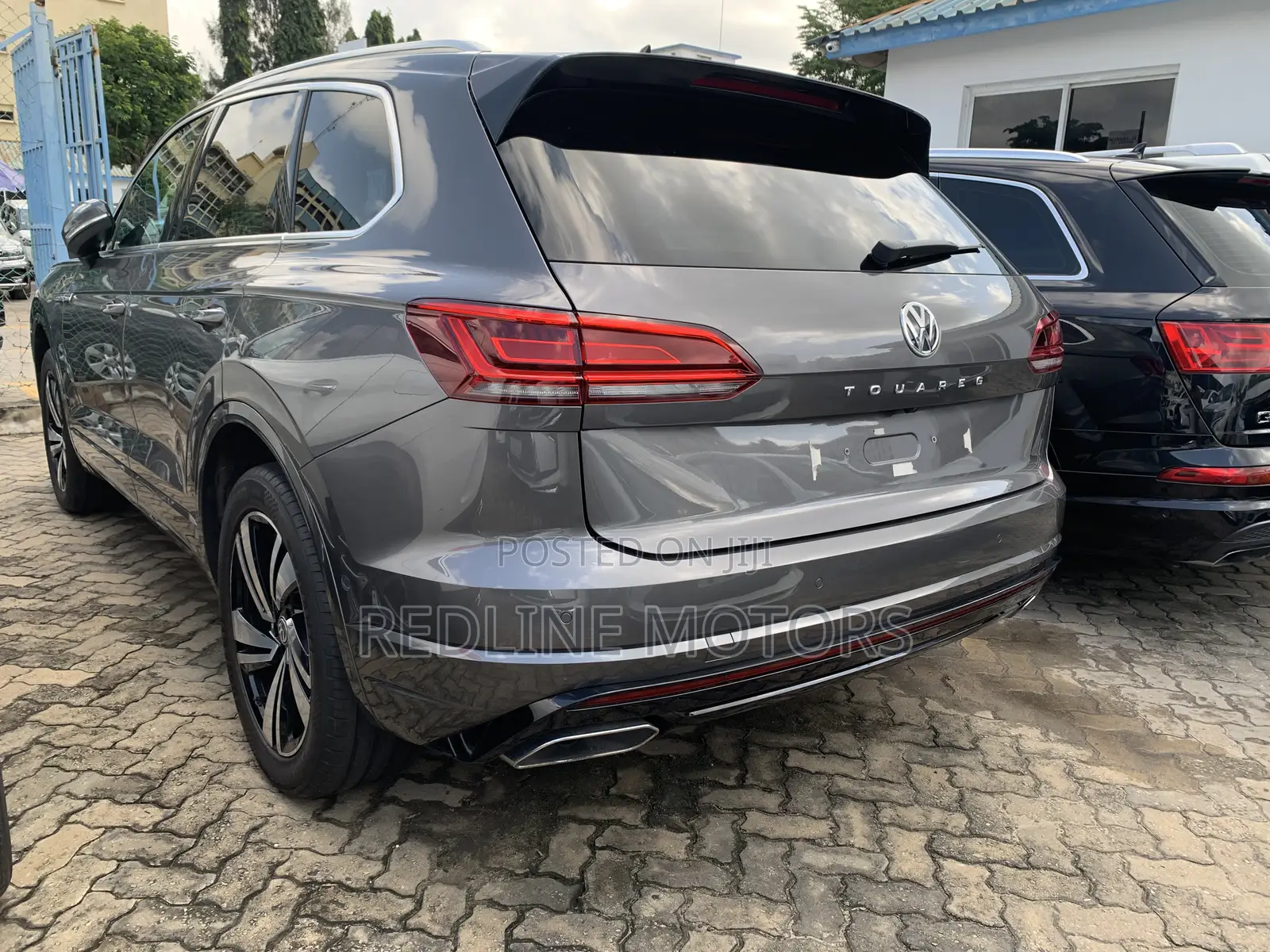 Volkswagen Touareg 2019 Gray