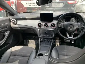 Mercedes-Benz CLA-Class CLA 180 Wagon 2017 Black