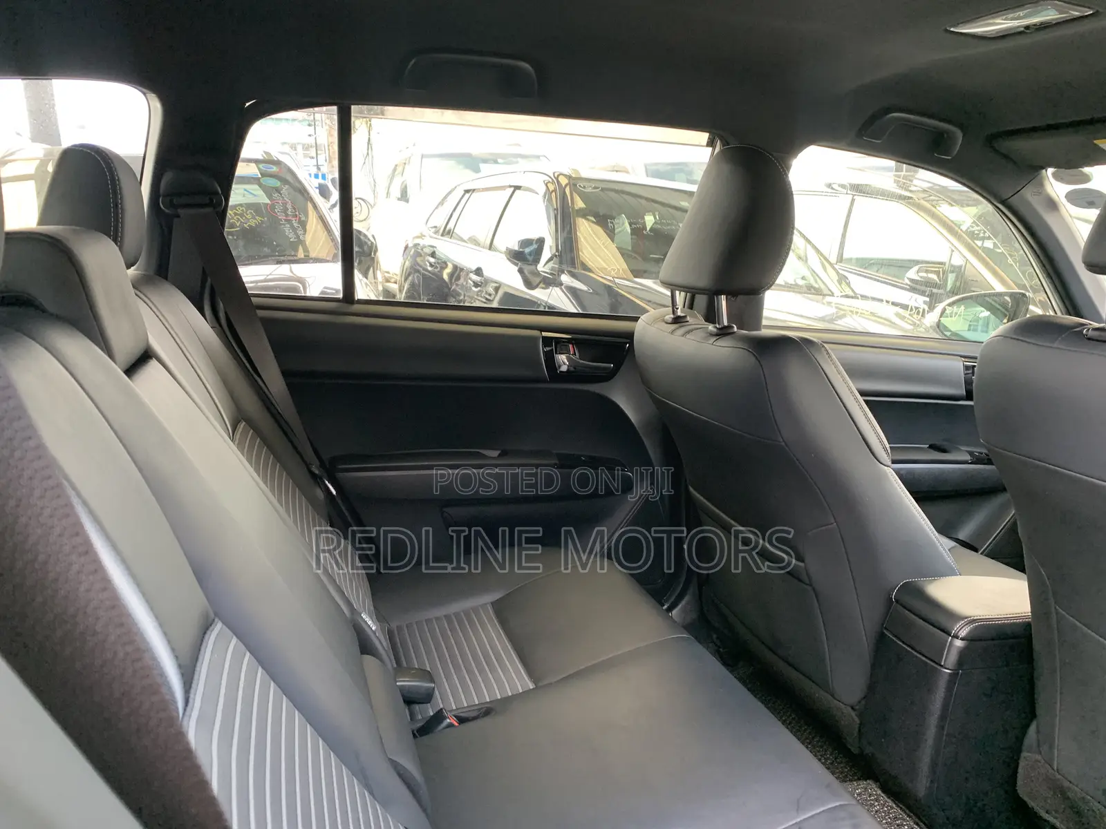 Toyota Corolla Fielder 1.5 Petrol AWD 2018 Pearl