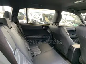 Toyota Corolla Fielder 1.5 Petrol AWD 2018 Pearl