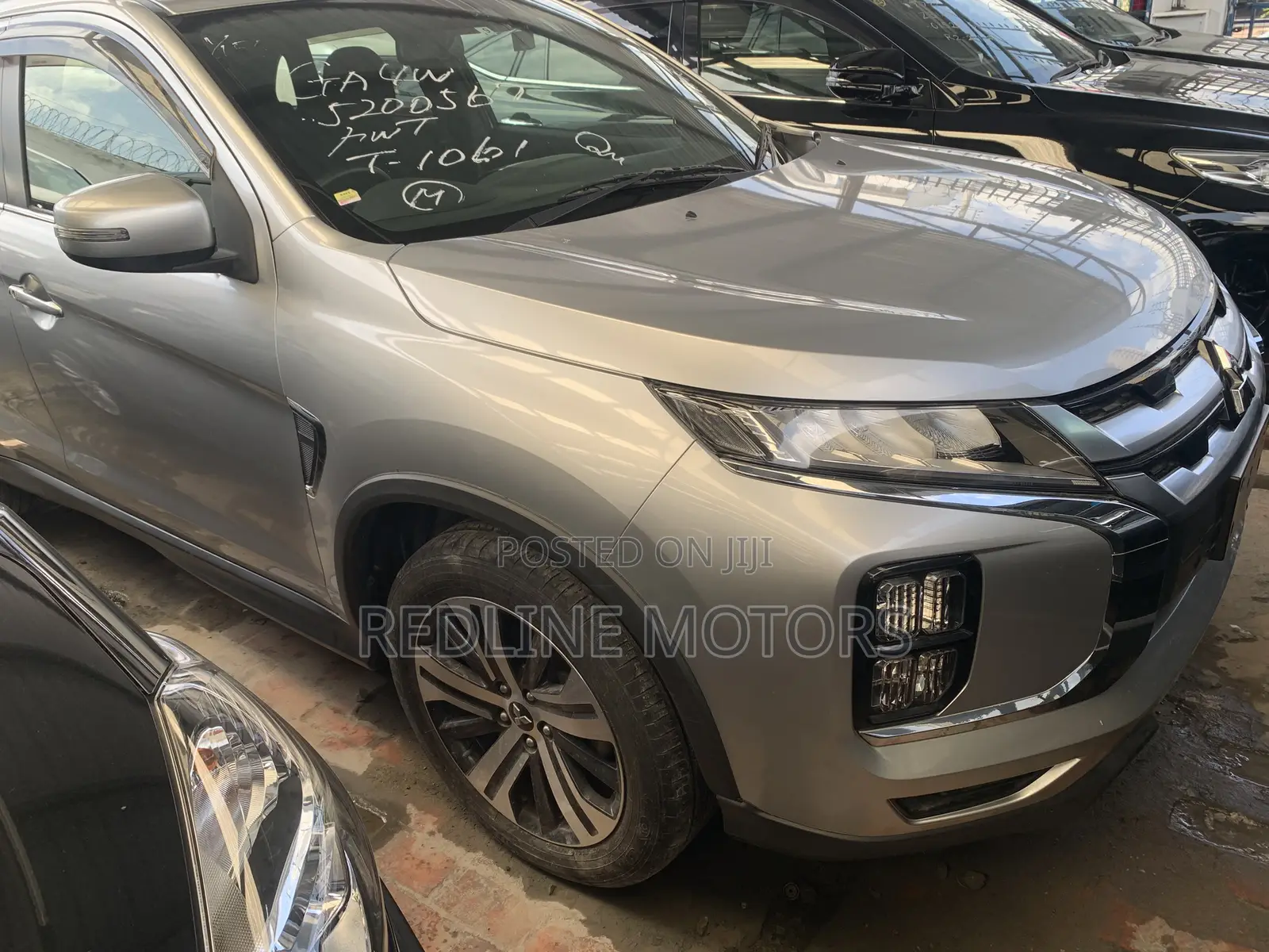 Mitsubishi RVR 2019 Silver