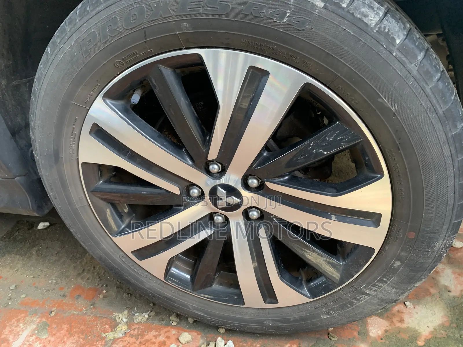 Mitsubishi RVR 2019 Silver