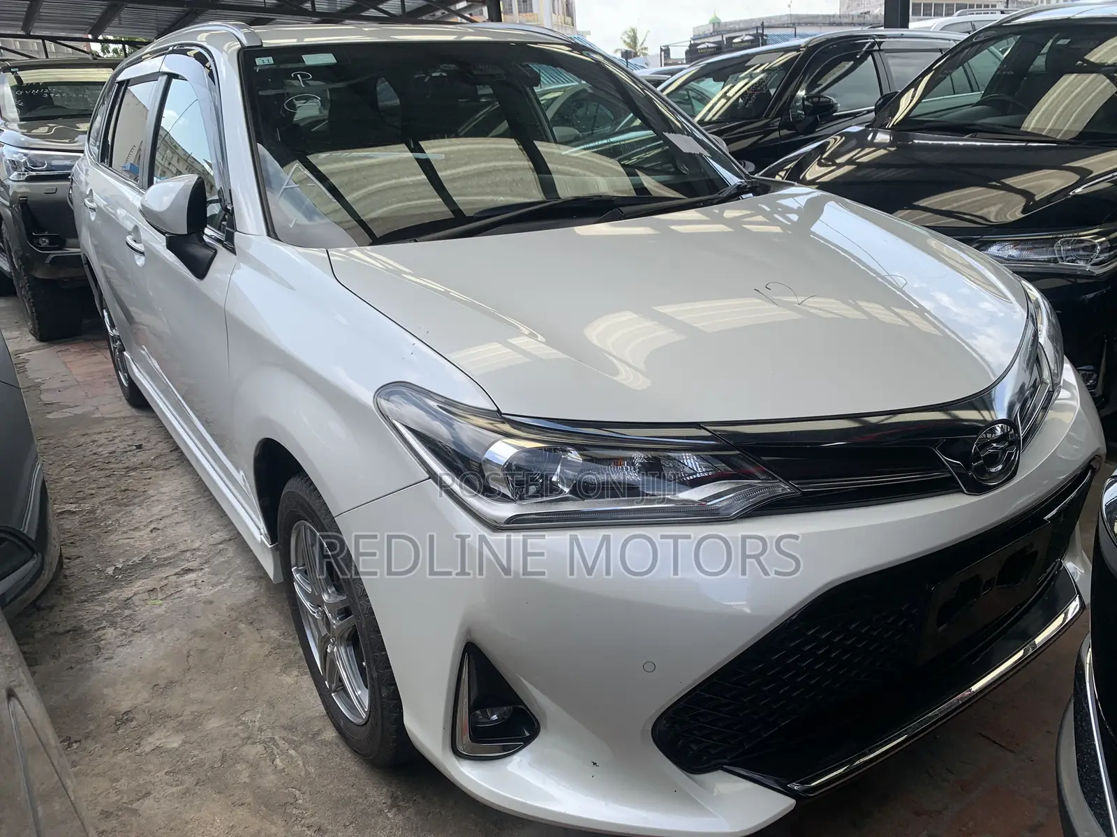 Toyota Corolla Fielder 1.5 Petrol AWD 2018 Off white