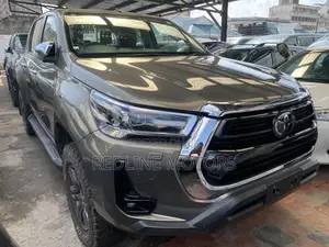 Toyota Hilux Revo Single Cab Deisel 2.4 RWD 2018 Ivory