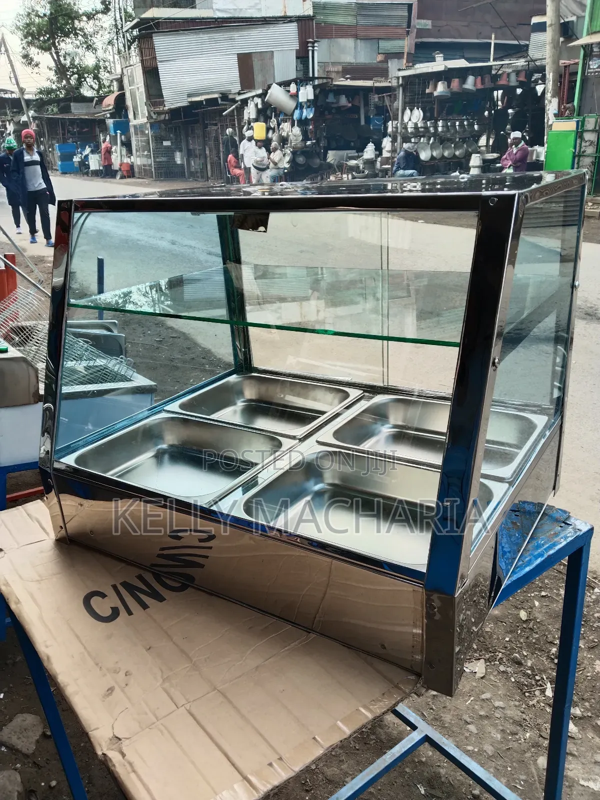 Commercial Sizes Food Warmers and Display /27