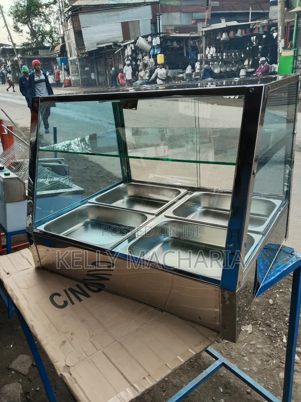 Commercial Sizes Food Warmers and Display /27
