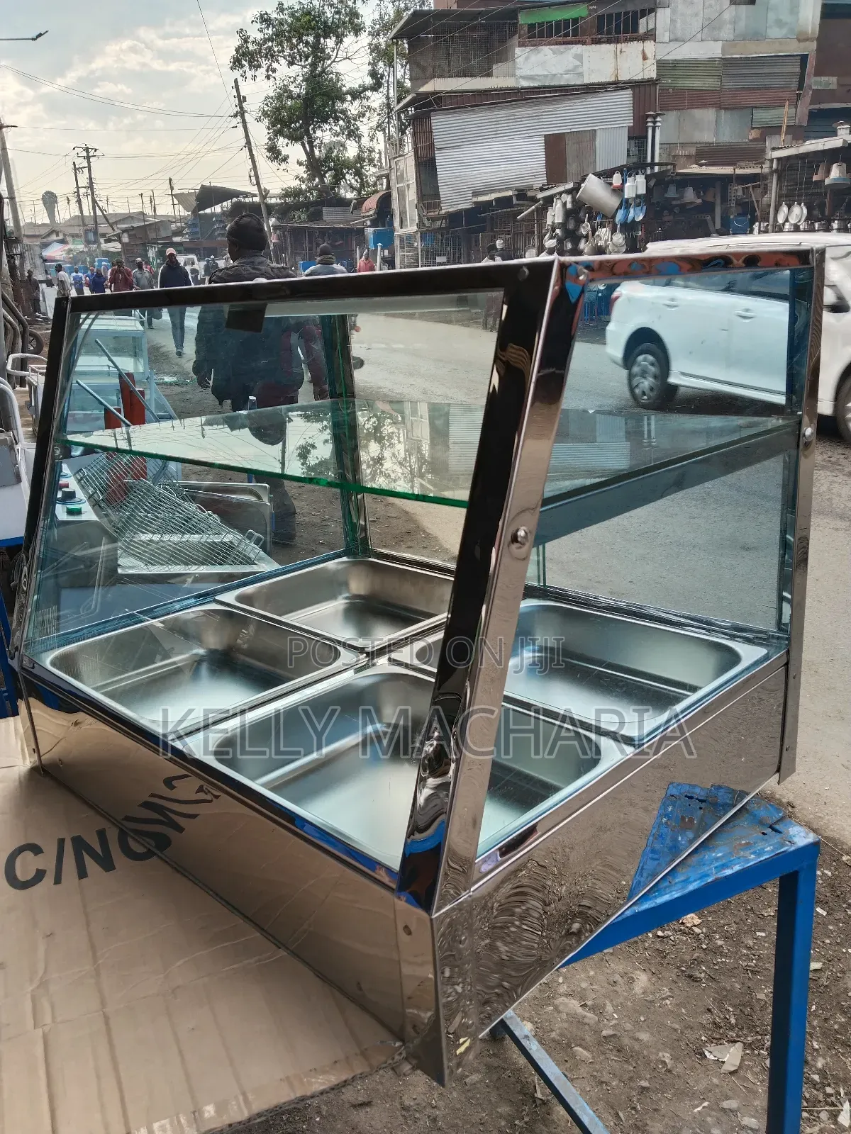 Commercial Sizes Food Warmers and Display /27