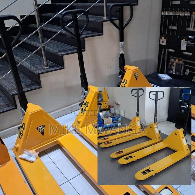Hisaki Pallet Truck 3 Tonnes