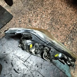 Headlight Wish 2010 Xenon