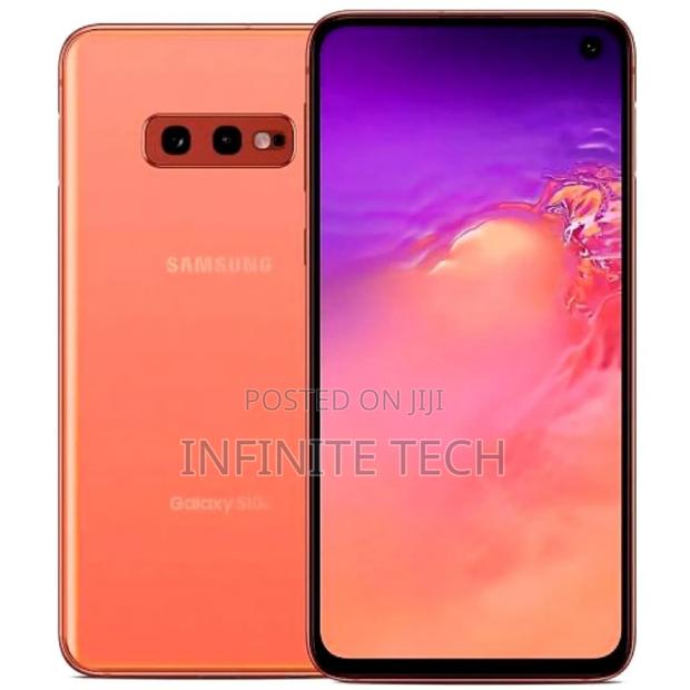 New Samsung Galaxy S10e 128 GB Black - thumbnail 3