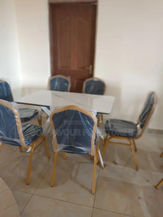 Modern Vintage White Dining/Hotel Table With 6 Chairs Yf4r