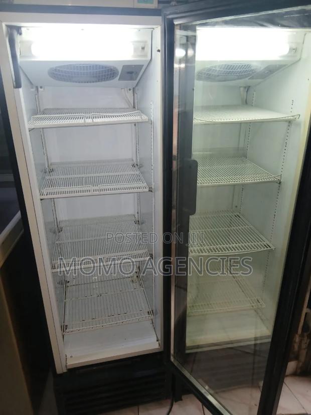 Selling Show Case Chillers ,Commercial Displays - main view