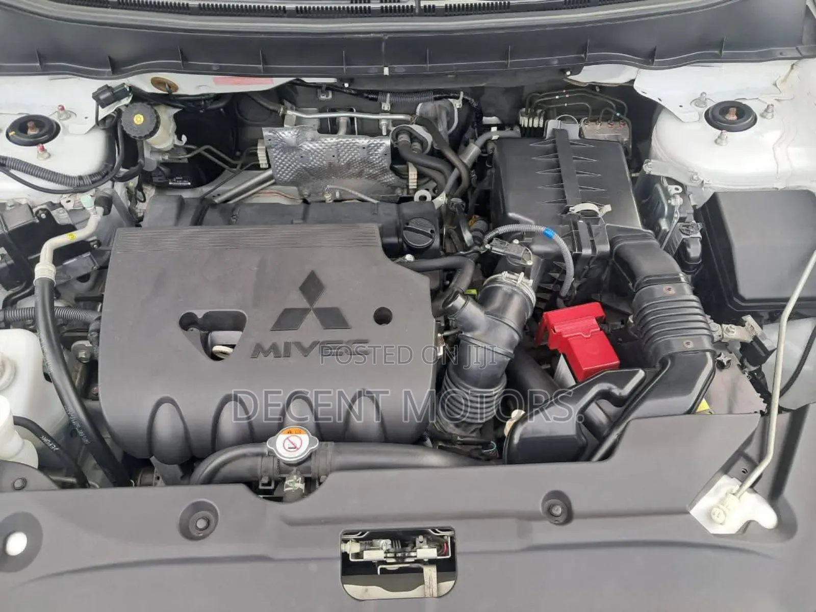 Mitsubishi RVR 2019 White