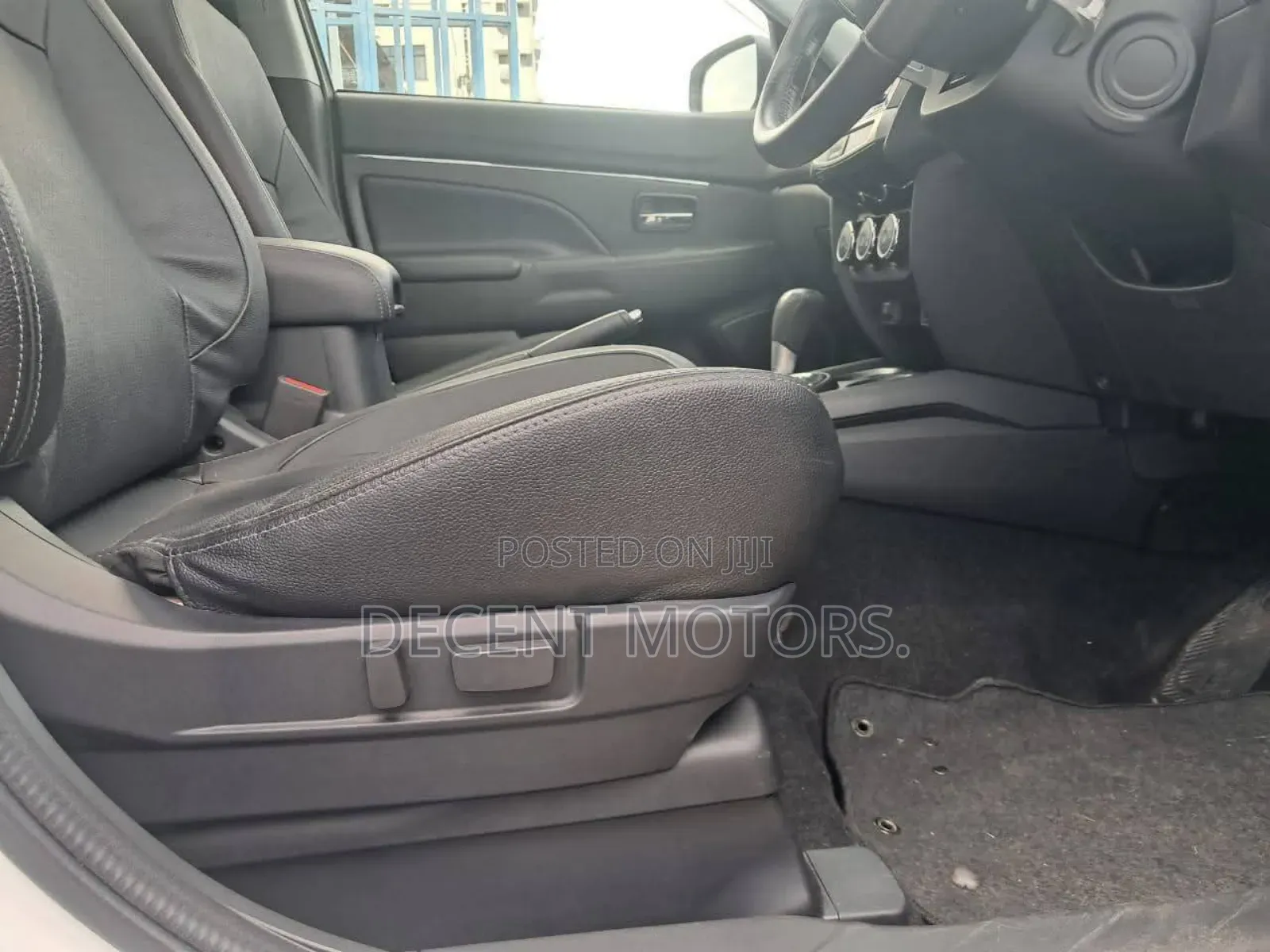 Mitsubishi RVR 2019 White