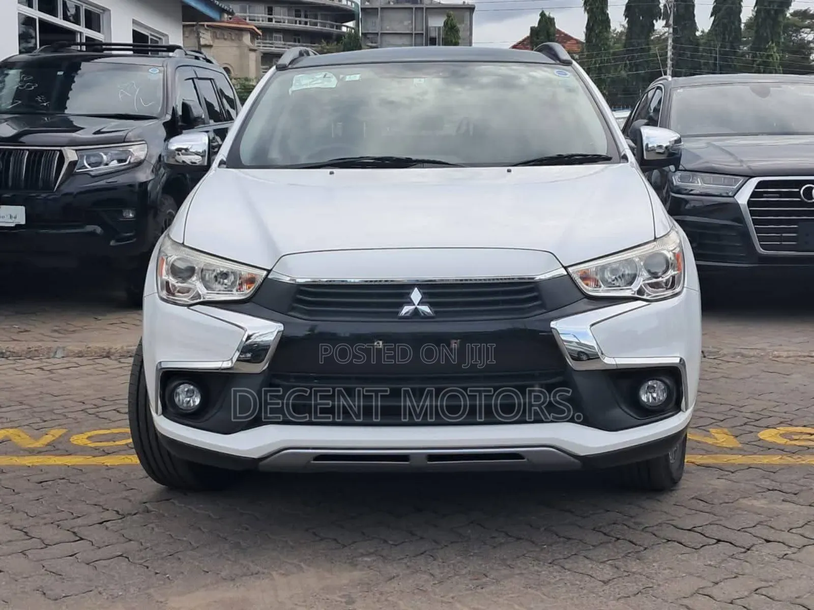 Mitsubishi RVR 2019 White