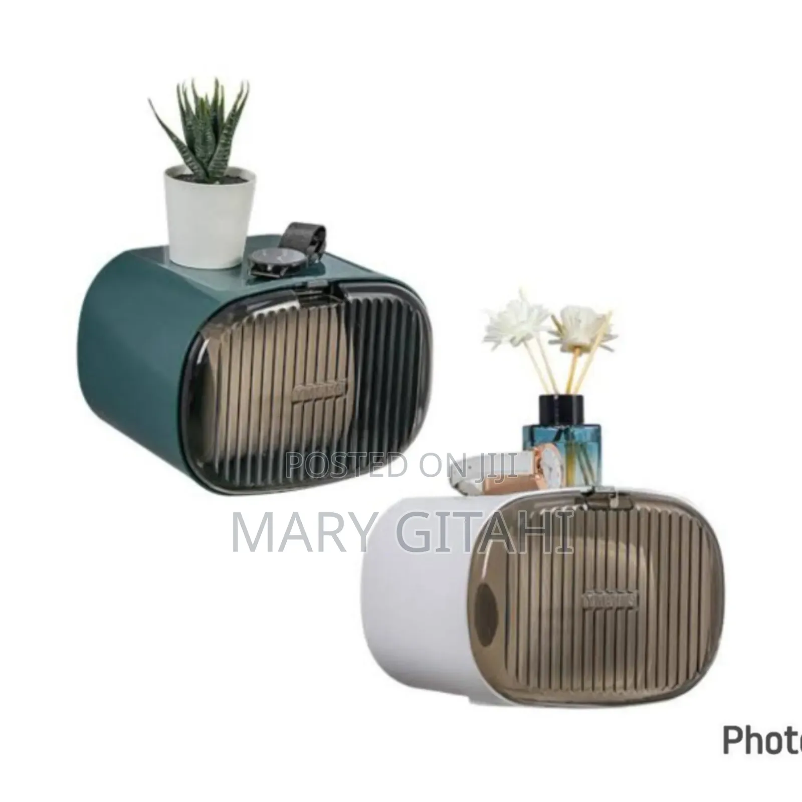 Light Luxurious Wall Hanging Tissue Box