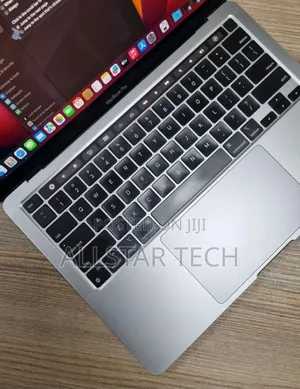 Laptop Apple MacBook Pro M1 8GB Apple M1 Pro SSHD (Hybrid) 256GB