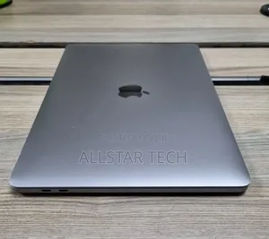 Laptop Apple MacBook Pro M1 8GB Apple M1 Pro SSHD (Hybrid) 256GB