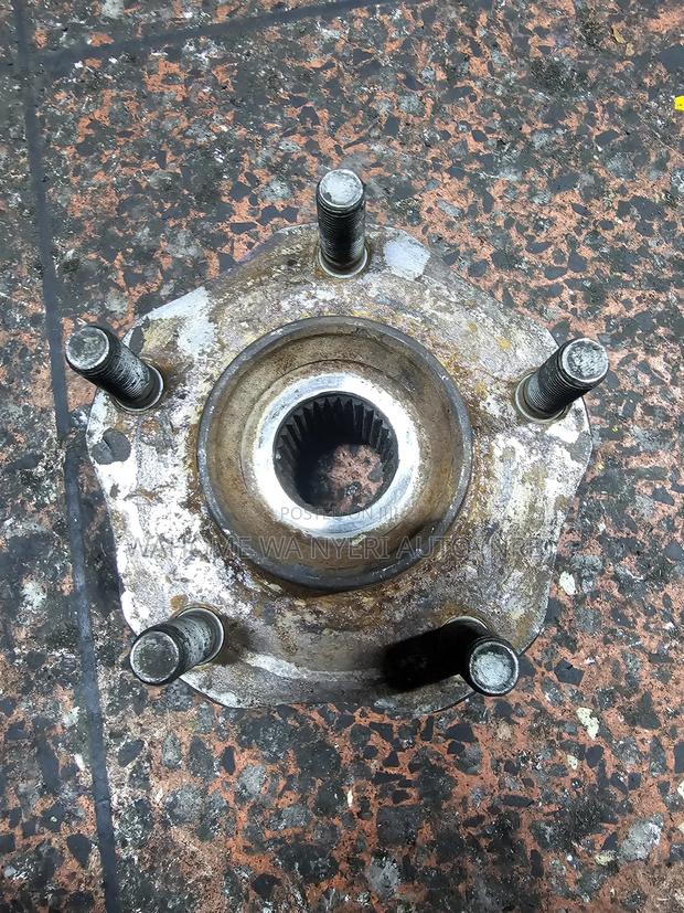 Front Hub Nt31 Nissan Xtrail,Lafesta - thumbnail 3
