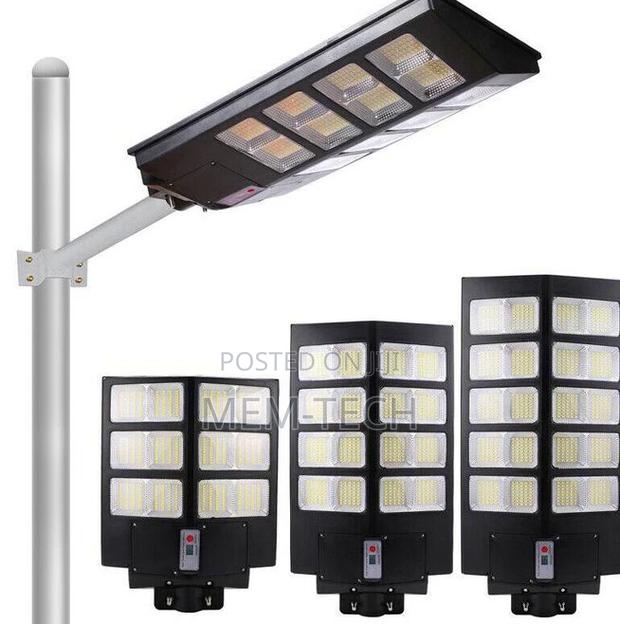 Dp Light 1000w Solar Street Light