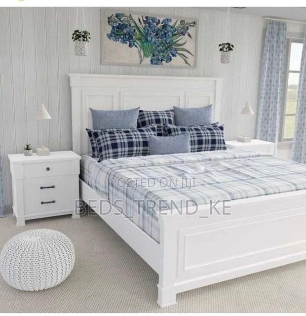 5 by 6 Modern Bed With Side Drawers