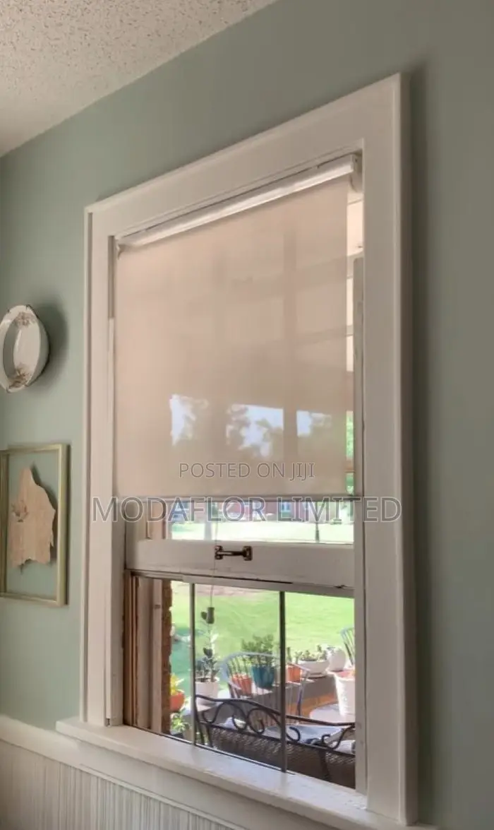 Sunscreen Blinds – Where Light Meets Comfort!