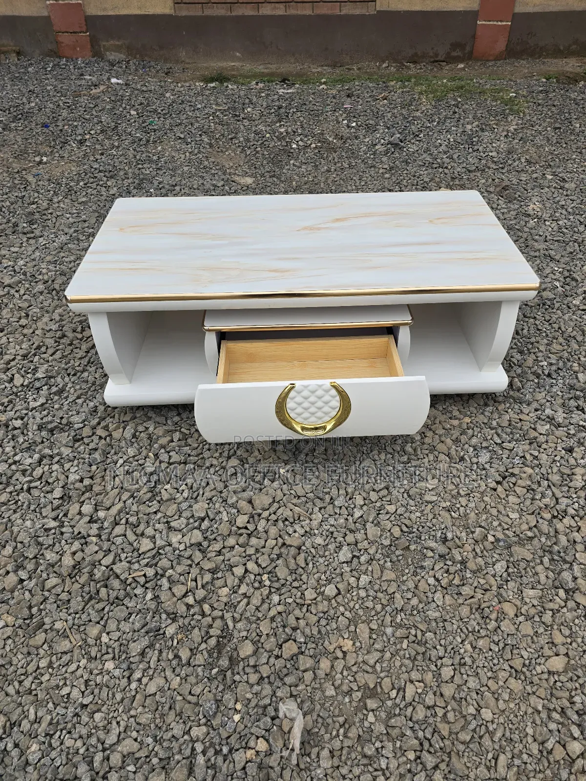 Demure Durable Marble Top Coffee Table