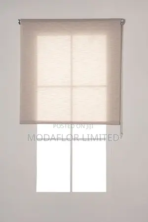 Sunscreen Roller Blinds – Block Heat, Not the View!