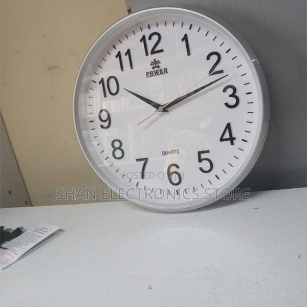 Long Battery Backup Wall Clock Spy Camera Hd 1080p - main view