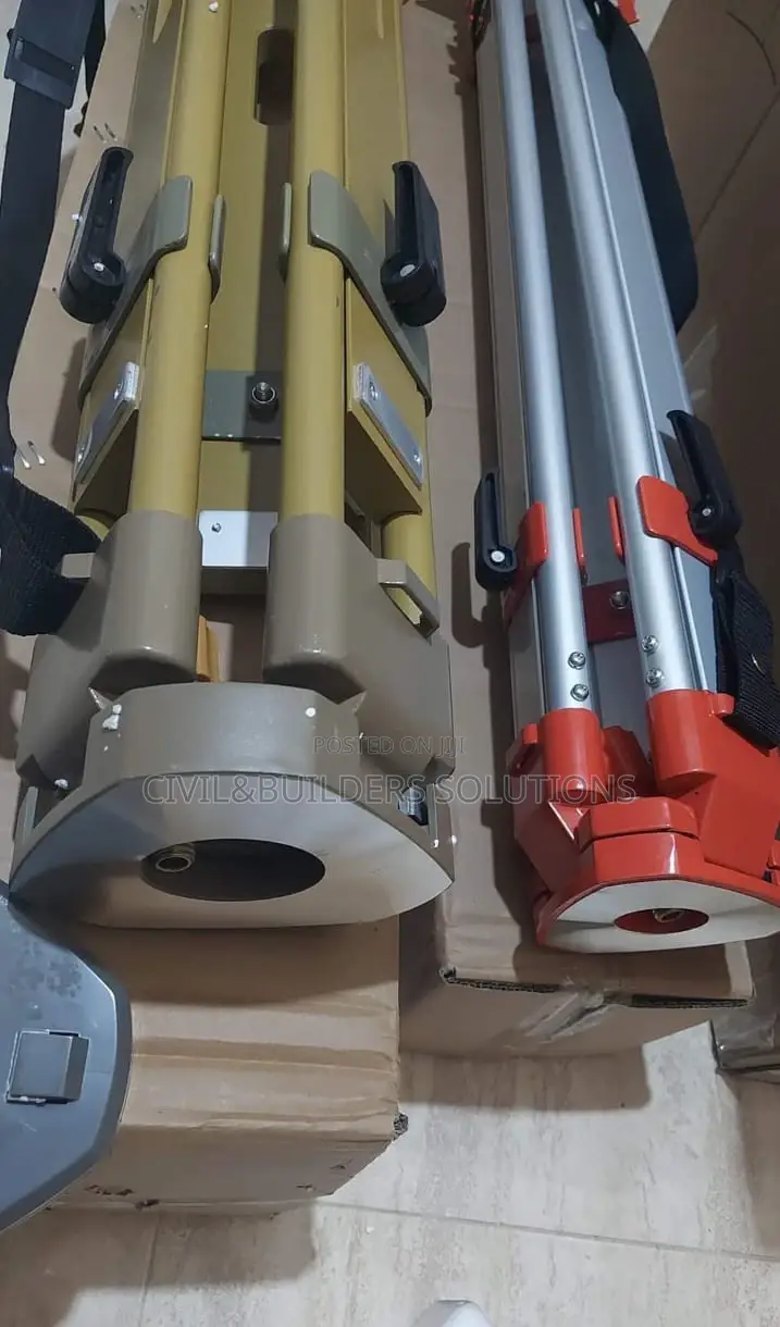 Heavy Duty Survey Wooden Tripond