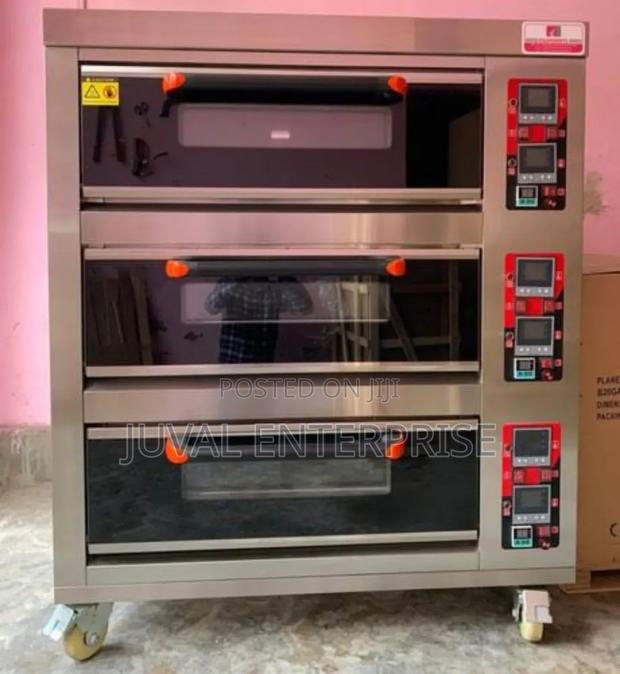 Three Deck 6 Tray Oven - main view