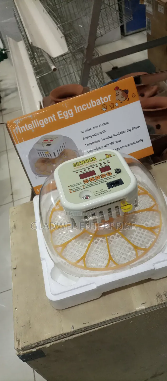 Eggs Incubator Designed for Hatching Eggs Capacity 12eggs
