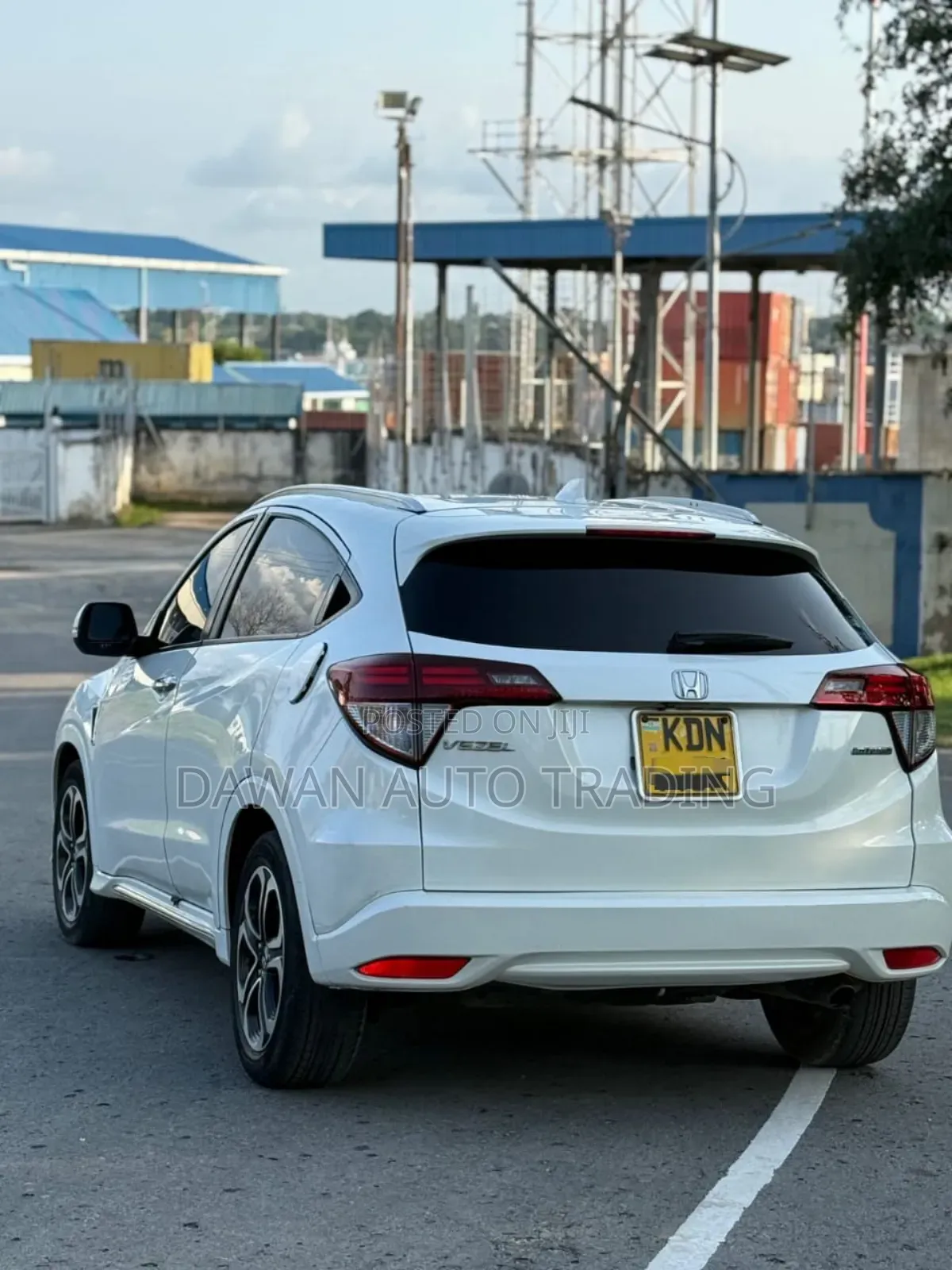 Honda Vezel 2017 White
