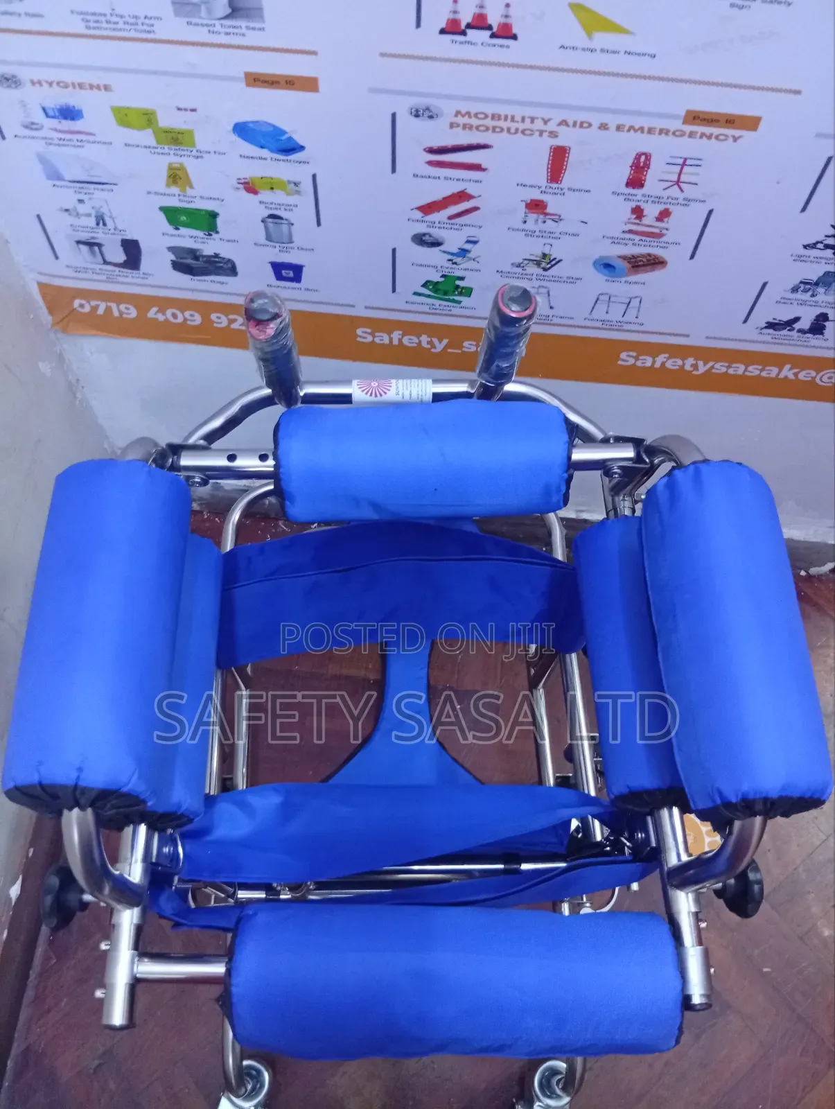 Anti- Rollover Walking Aid/Walking Frame