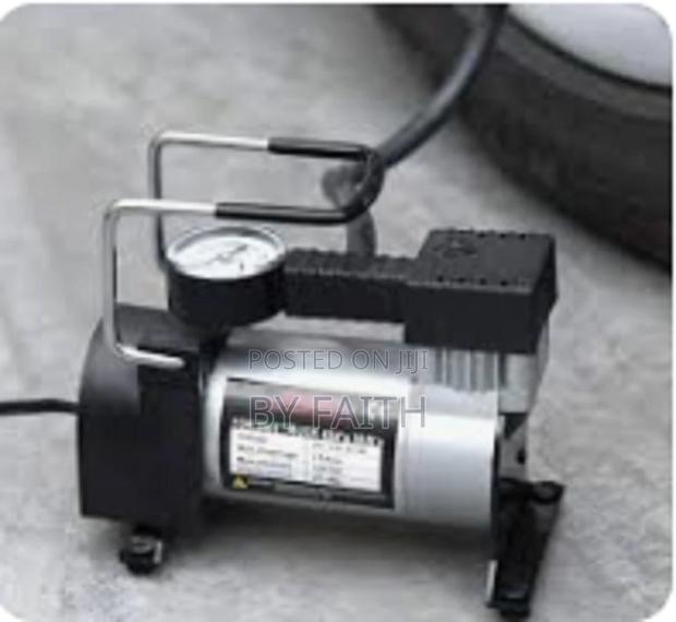 Car Air Compressor - Digital Tyre Inflator