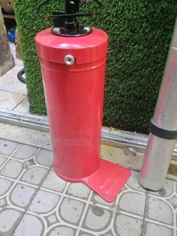 Well Performing 8kg Yato Grease Bucket