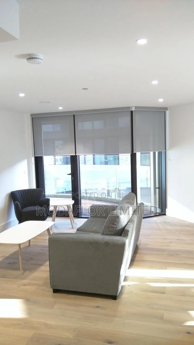 Sunscreen Roller Blinds – Let Nature Glow Gently! - main view