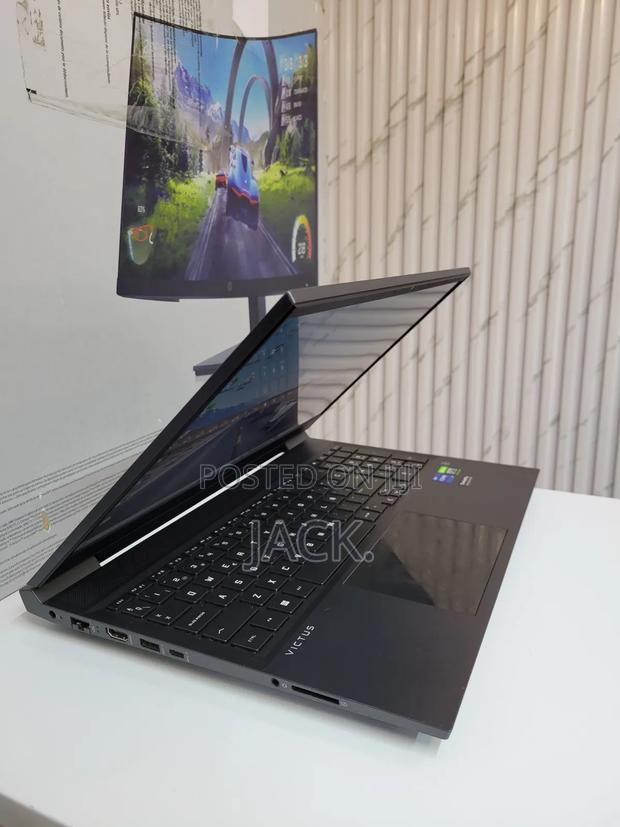 Laptop HP Victus 16 16GB Intel Core I7 SSD 512GB - thumbnail 4
