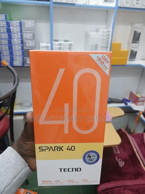 New Tecno Spark 40 128 GB Black - thumbnail 4