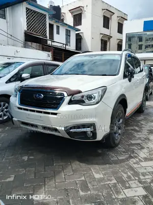 Subaru Forester 2018 White