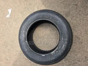 215/65r16 Maxtrek Tyre