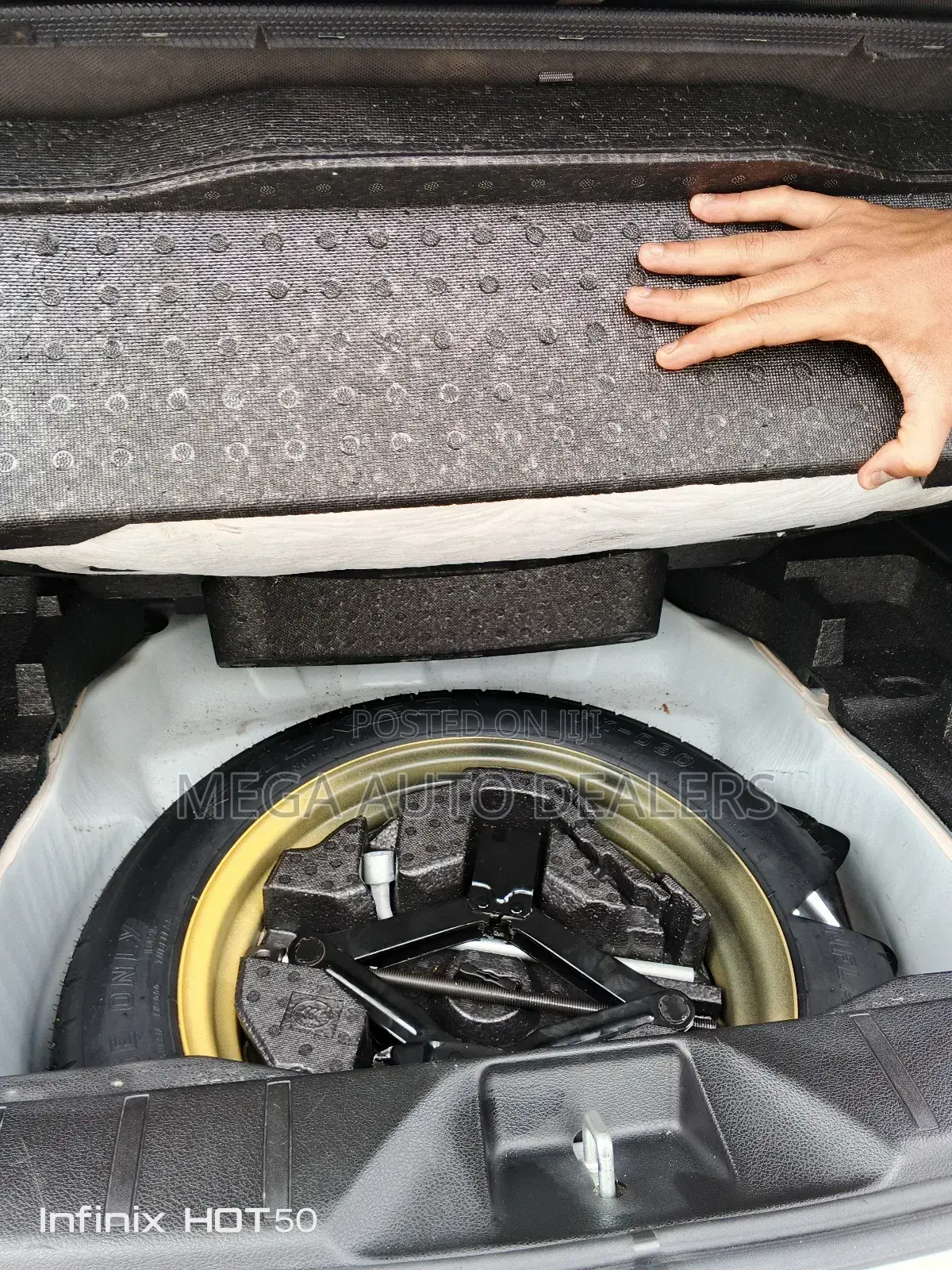 Subaru Forester 2018 White