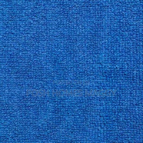 Wall to Wall Blue Carpet 4mm Comfort and Class - thumbnail 2